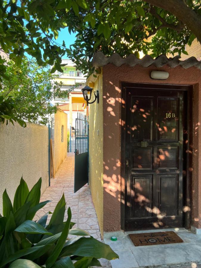 Cosy Guesthouse-Souterrain With Garden In City Center Corinth 외부 사진